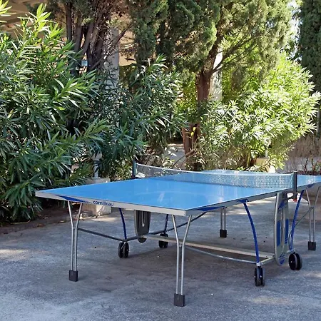 L'oliveraie 3* Beaucaire (Gard)